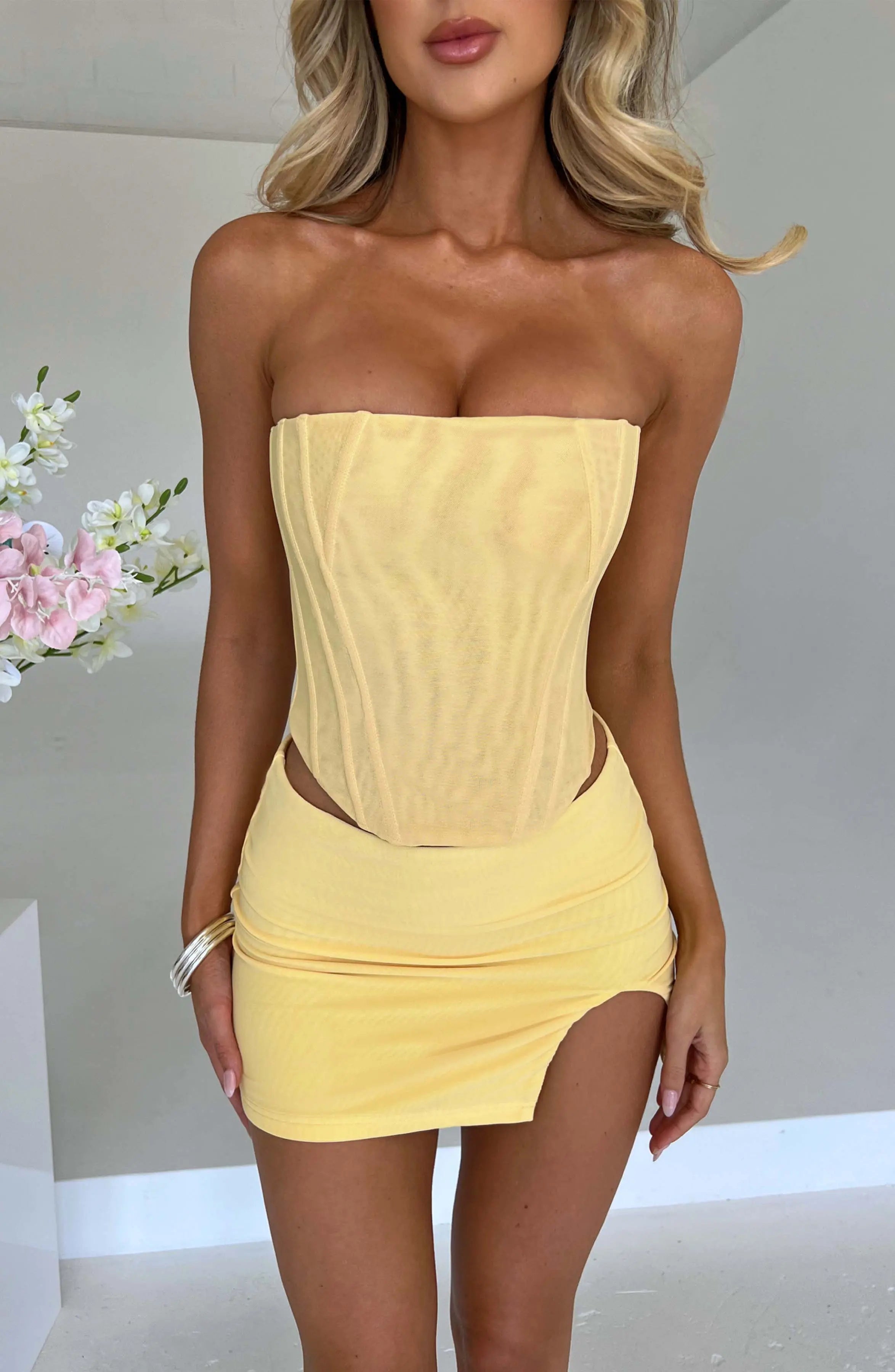 Alina Mini Skirt - Lemon M.T